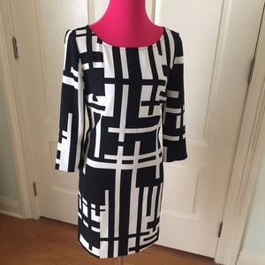 Ann Taylor black & white shift dress